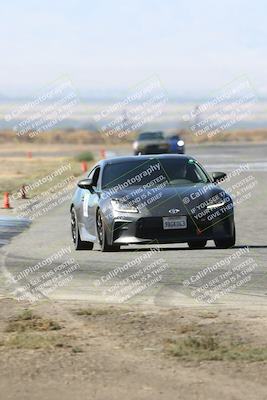 media/Oct-20-2024-Speed Ventures (Sun) [[868654b27b]]/Green/Session 3 (Sunrise)/